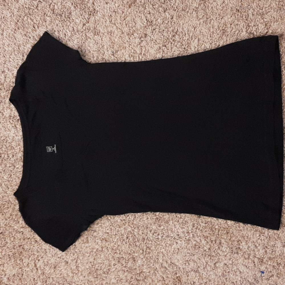 Gap shirt